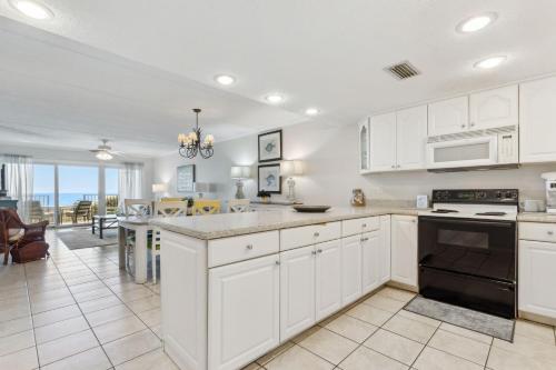 Short Walk to the Beach Condo in Fernandina Beach, USA