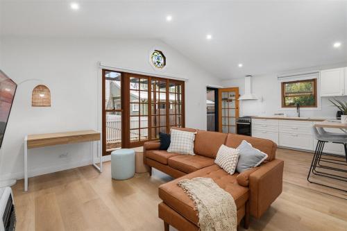 Jony's Cottage - Private, peaceful, close to town!, Bowral