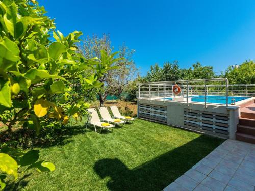 Villa in Prines with Private Pool, Prinés (fotografie 6)