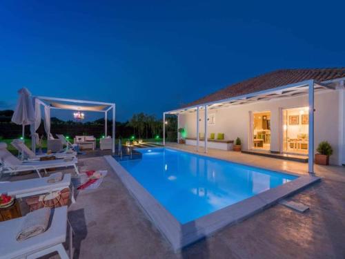 Villa in Zakynthos with Pool & Near Tsilivi Beach, Vanáton (zdjęcie 7)