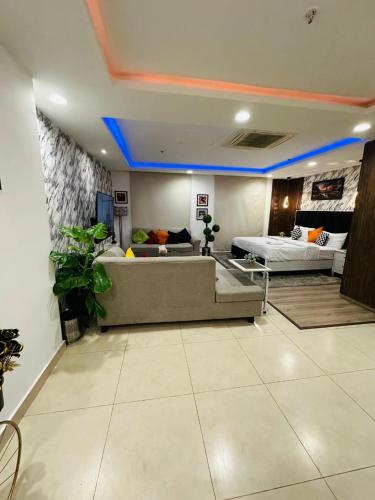 Elevated Luxury Gold Crest Mall Apartments with Al Fatah store by HBA - image 4