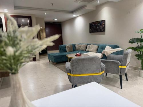 Elevated Luxury Gold Crest Mall Apartments with Al Fatah store by HBA - image 3