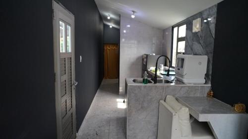 Luxury Tiny House Kingdom Tolú with King Bed & Hot Water