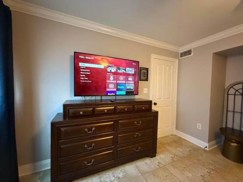 2 bedroom private apt & laundry in Baton Rouge, USA
