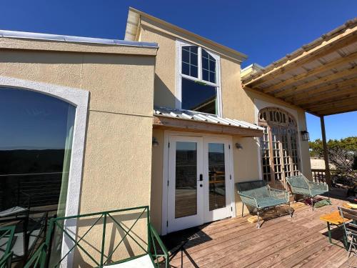 Carmel in the Sky in Rio Frio (TX)