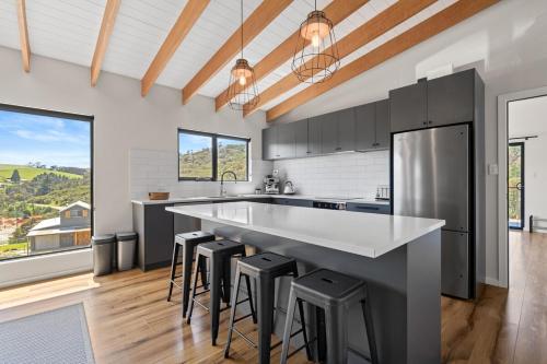 The Derby Lodge 'Two Bedroom' Stay in Style! in เดอร์บี้