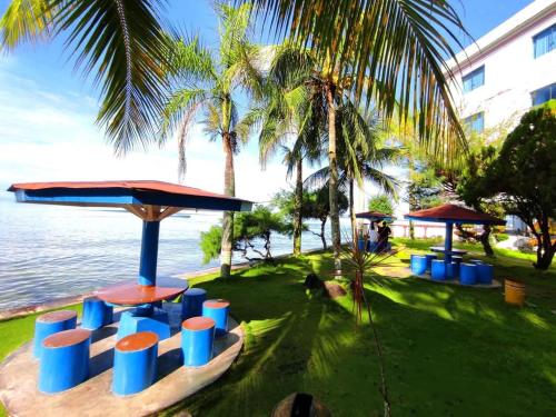 Skats, Hotel Wisata Indah  in Sibolga