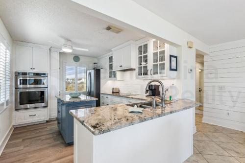 1584 South Fletcher - image 6
