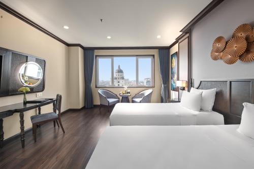 room detail thumbnail 1