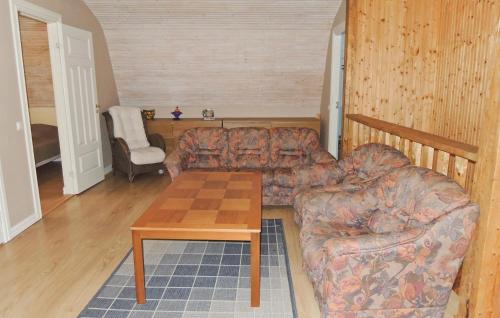 Stunning Home In Ljungby With Wifi in Bolmstad