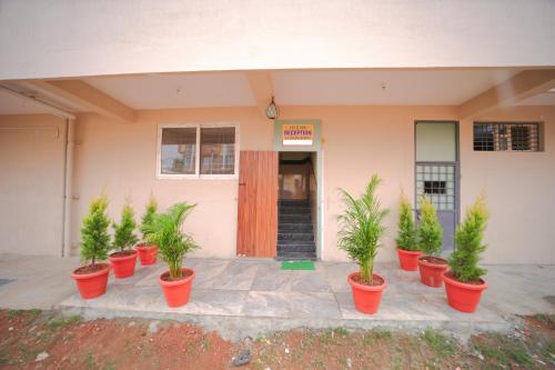 Entrance, PPH Living Jai Maruthi Boarding & Lodging near Wonderla Amusement Park