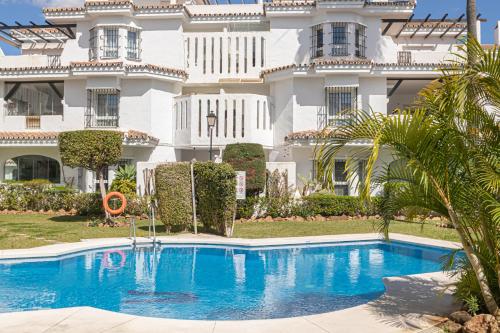 Los Naranjos de Marbella Luxury - Happy Rentals - image 2