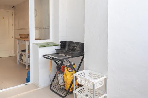 Apartment with Terrace image 4