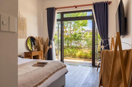 Boho Boutique Da Lat - View nhà lồng lãng mạn