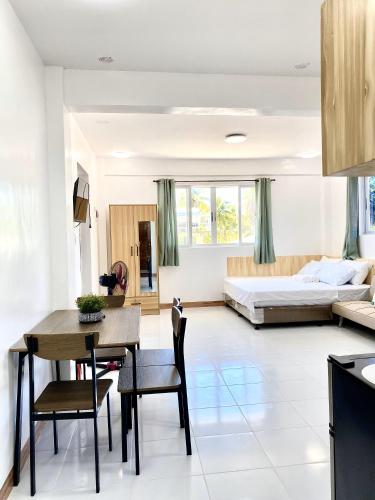 . Nedz Suites