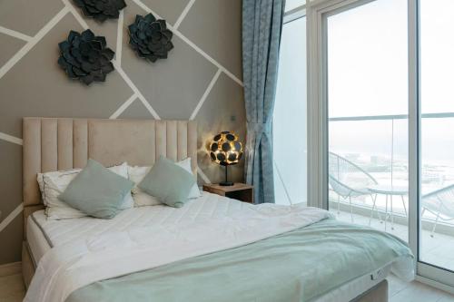 Beautiful 1 bed apartment Marina I Sleeps 4, Dubái (foto 8)