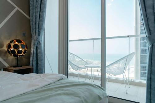 Beautiful 1 bed apartment Marina I Sleeps 4, Dubái (foto 10)