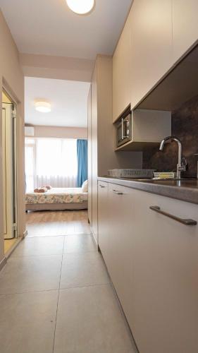 Студио Булаир 1 с безплатен паркинг, Burgas (Foto 10)
