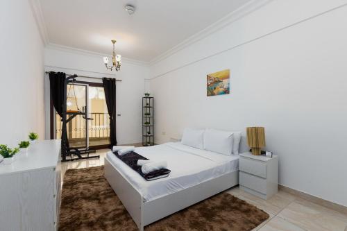 Allsopp & Allsopp - 1 Bedroom Apartment in Lolena Tower JVC - image 9