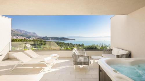 Pezsgőfürdő, Aminess Laurel Khalani Hotel in Makarska városközpont