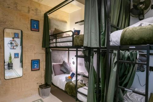 Mandera's Boutique Suites & Dorms, Valletta