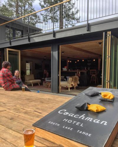 設施, The Coachman Hotel in 南太浩湖(CA)