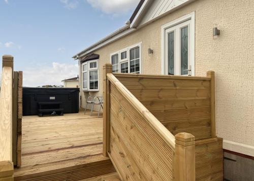 Buitenkant, Arran Hills in Kilwinning