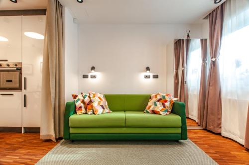 SIX IN THE CITY - Stylish Ground-Floor Apartment in Ljubljana Old Town with Private Entrance, Lubiana (foto 6)