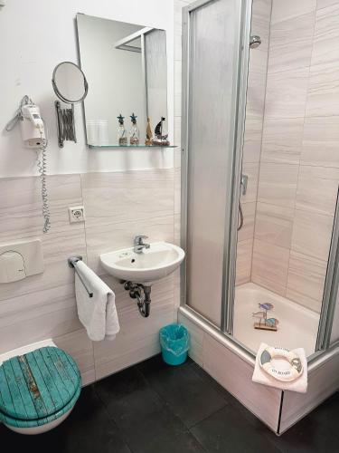 Budget Twin Room