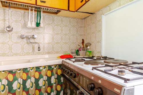 A small house in a fairytale village in Vendrogno