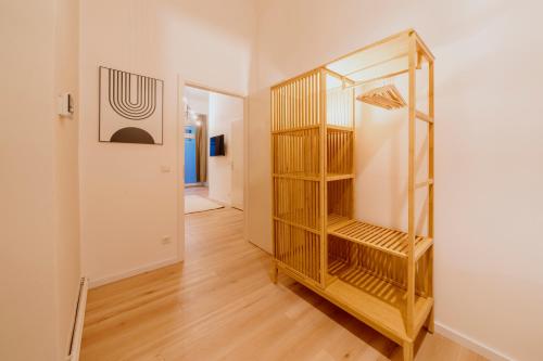 2 Bedroom-UrbanApartment-Berlin - image 2