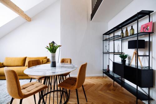 One-Bedroom Loft Apartment image 10