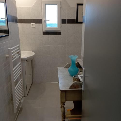 Gîte avec piscine partagée (Gite avec piscine partagee) in Verteillac