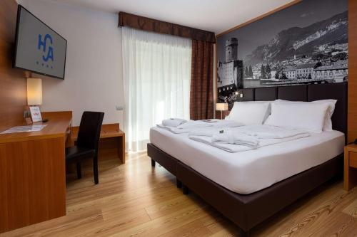 Suite with Spa Access