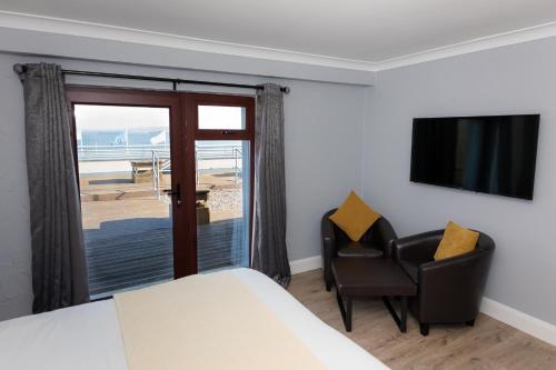 Aran Islands Hotel - image 13