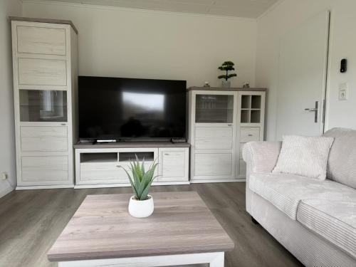 Facilities, Feines Apartment mit Balkon & Terrasse in ruhiger Gegend in Schlitz