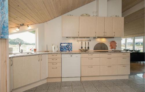 Kitchen, Holiday Home Storvorde 40 in Hals