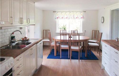 virtuve, Nice Home In Bolmso With Sauna in Bolmso