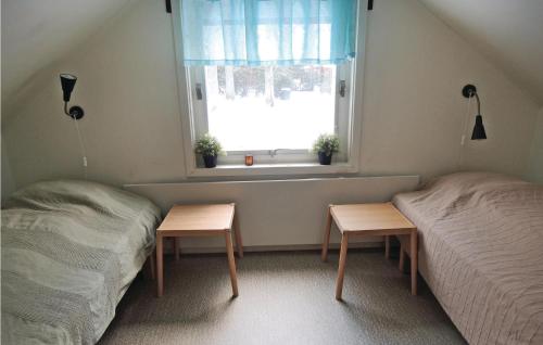 4 Bedroom Cozy Home In Ljungby in Bolmstad