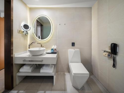 Lavande Hotel Chengdu Tianfu Square – Chengdu, IL