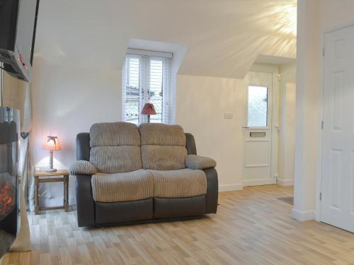 Exterior view, Holly's Barn in Brent Knoll