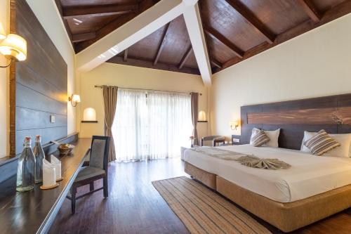 จังเกิล วิลลา รีสอร์ต (Jungle Villa Resort) in ปาติฮานี