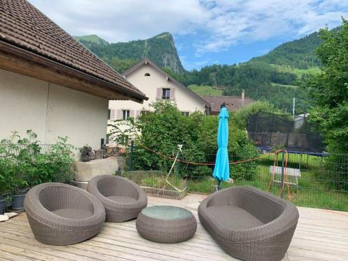 Létesítmények, Maison Gruyère avec Cheminée et Vue sur les Alpes (Maison Gruyere avec Cheminee et Vue sur les Alpes) in Neirivue