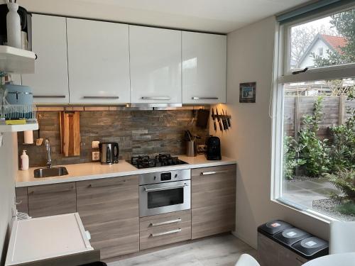 Appelbloesem in บูนเดอร์มาร์เกอร์