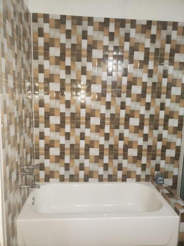Charming Kingston Room for Rent - Private Entrance Full Access in ริชมอนด์ พาร์ค