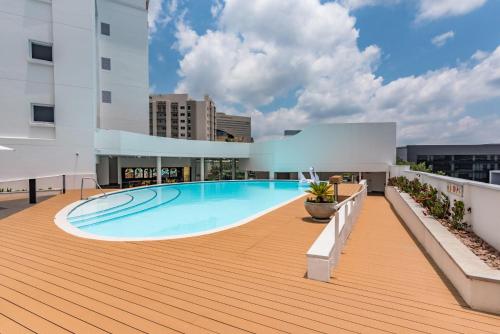 Hotel Sky Sandton - image 3