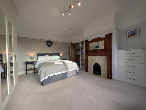 Allenbrook in คอลวี เบย์