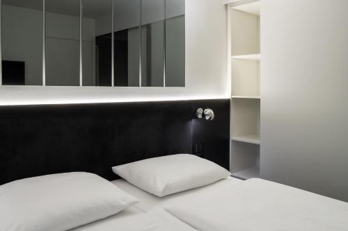 Comfort Double or Twin Room image 1