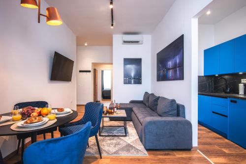 D&A Central Luxury Apartments Room Type - Two-Bedroom Family Apartment – Dobricheva Street