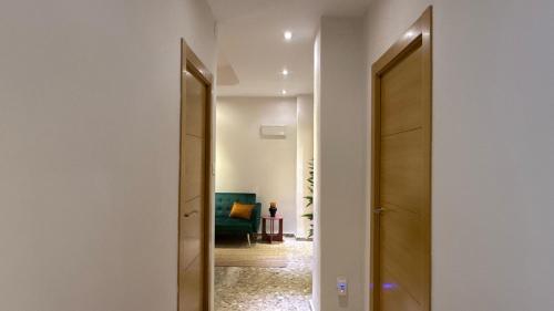 Beach Room Valencia, NETFLIX, 4 mins walk to the beach 4